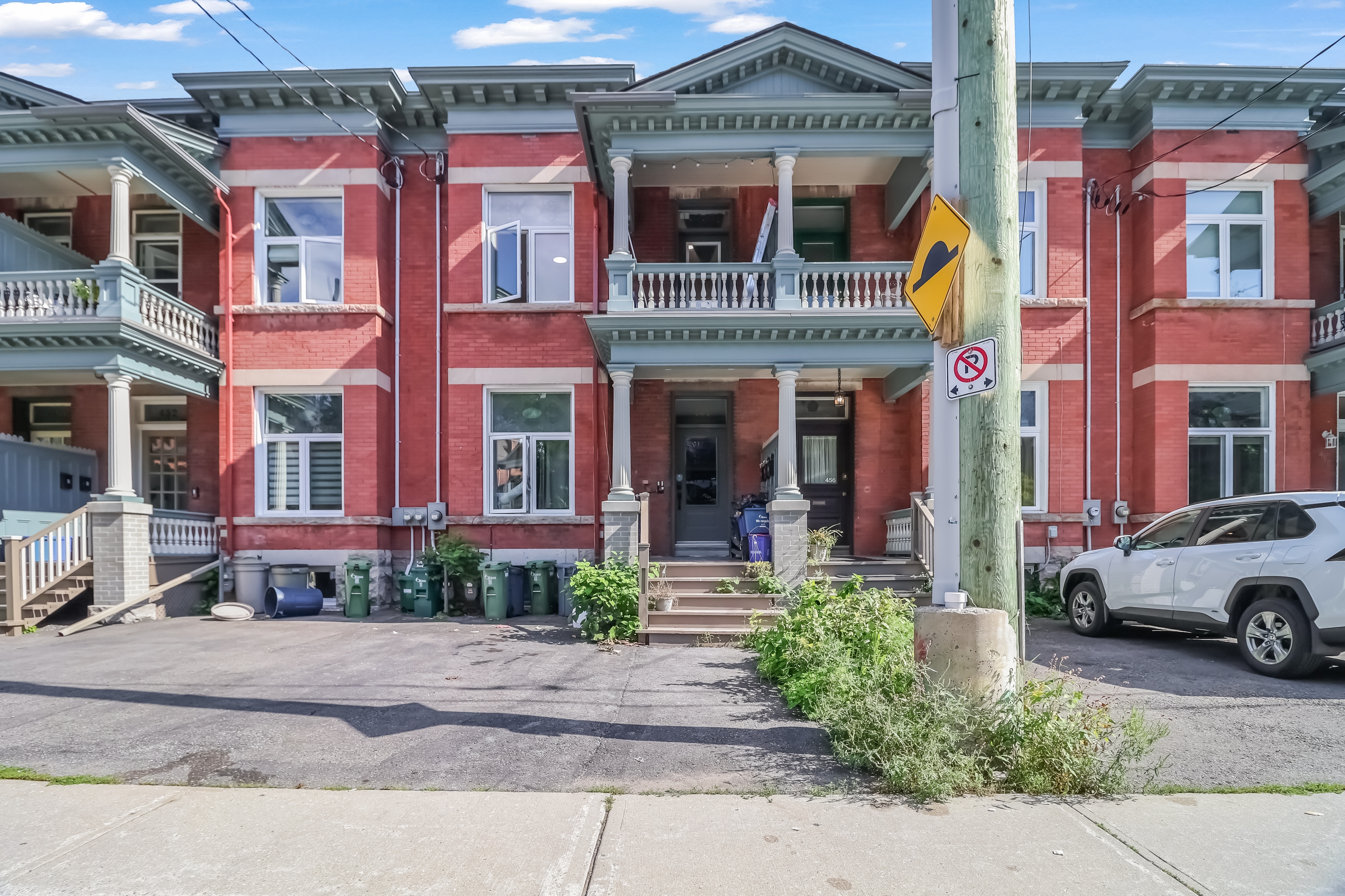 454 McLeod Street - 1